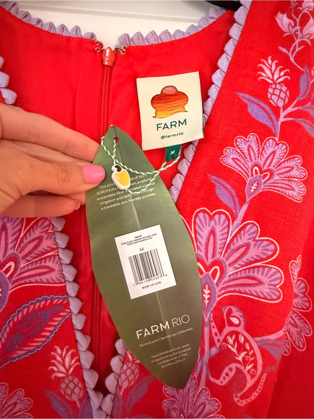 NWT 🌺 Farm Rio Red Porcelain
Garden Premium Linen Midi Dress
M - Picture 3 of 6